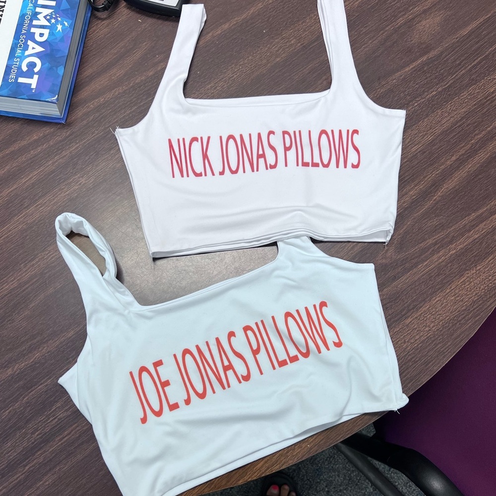 Jonas brothers concert tank tops
